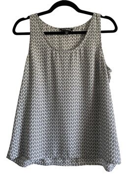 Express Gray Heart Print Sleeveless Blouse Tank Top Size Medium